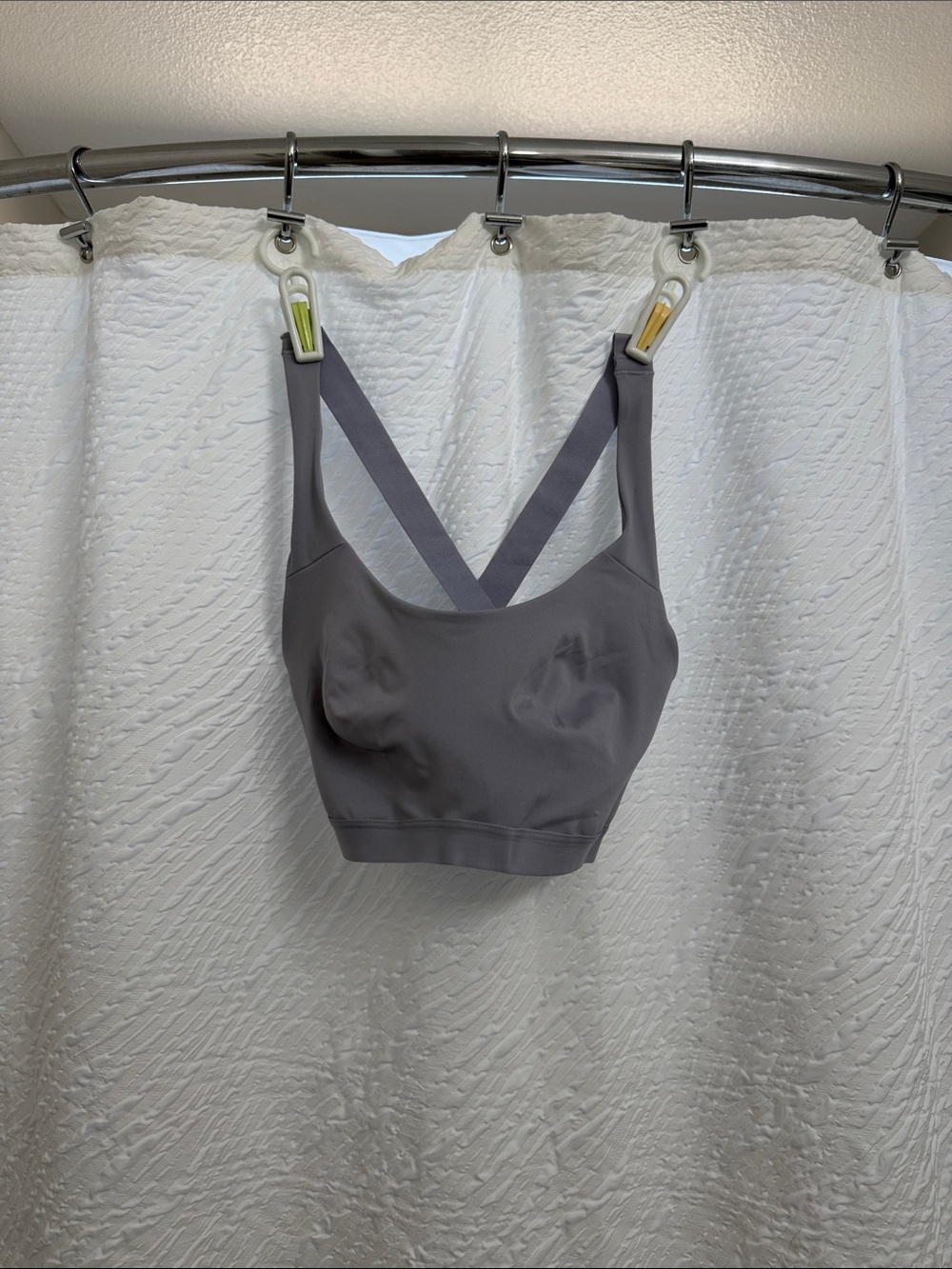 Everyday Support Cross-Back Sports Bralette in Gray